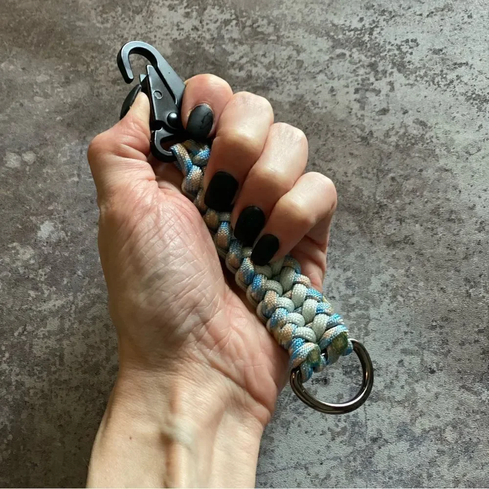 Paracord Keychain NEW Handmade USA North Carolina Blue Gray Sporty